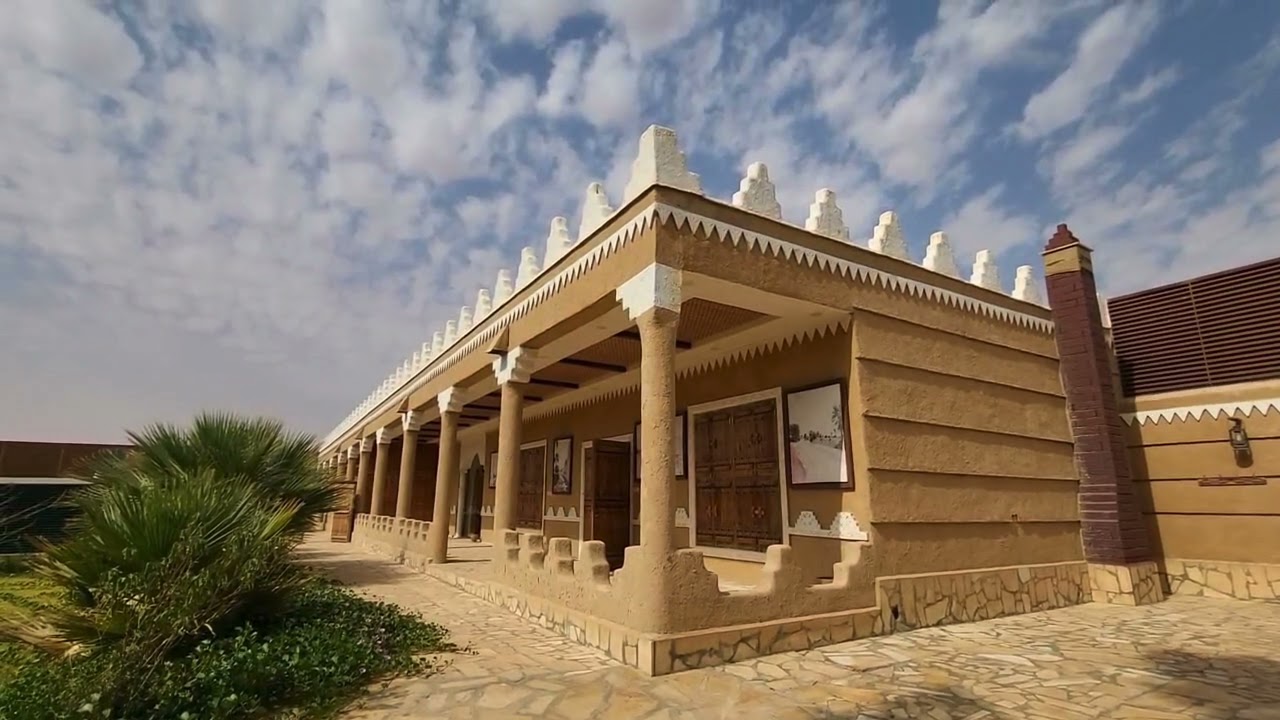 منتجع فاخر للبيع بمنطقة الرياض