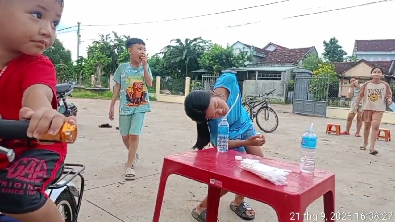 Vui chơi có thưởng cùng các em. Vào xem vui vẻ nha cả nhà 