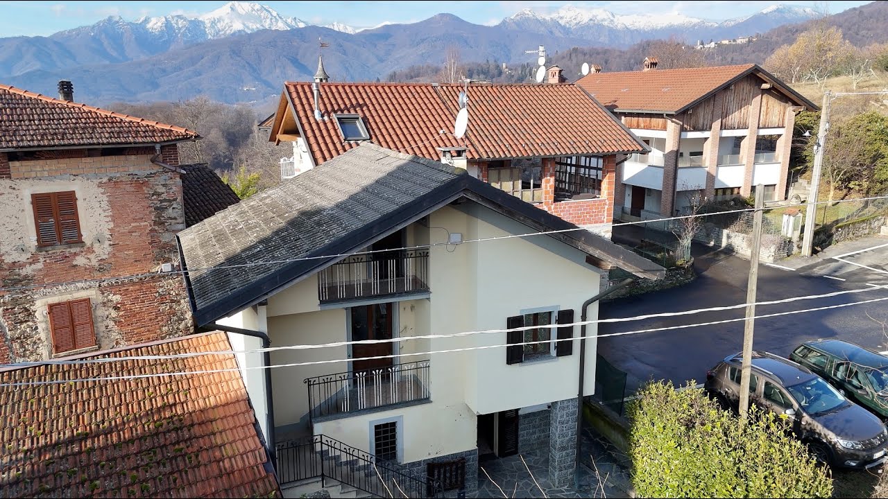 Borgosesia, casa indipendente