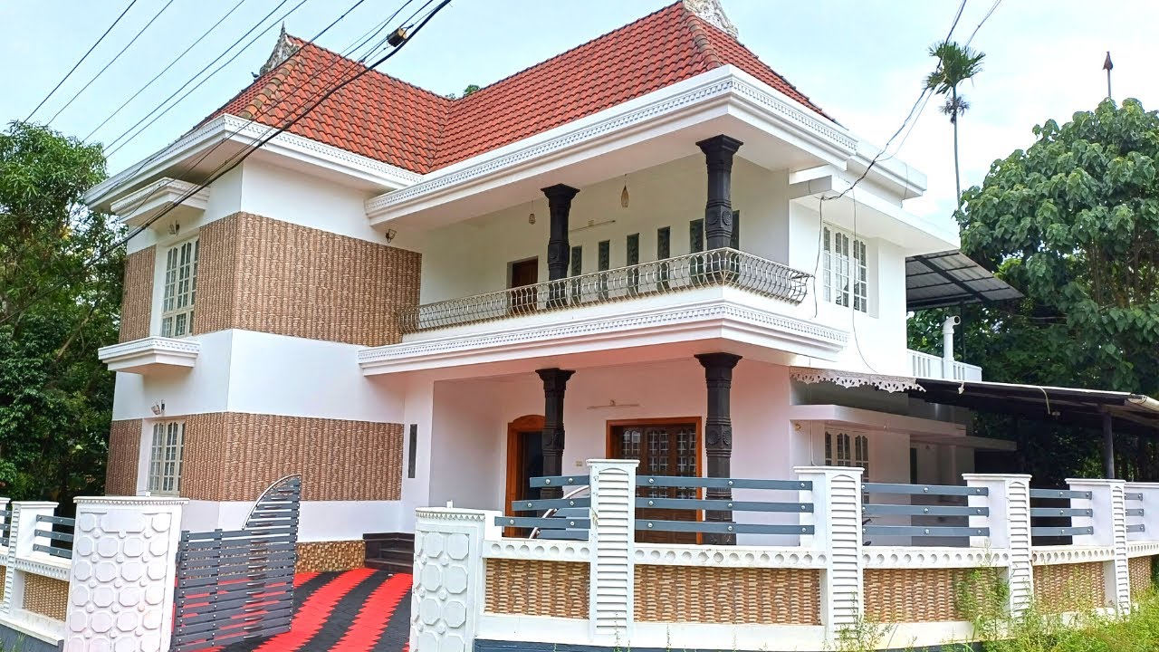 Fully furnished 2800 sqft house | 11 cents land | at Irinjalakuda | Thrissur | 95 lakhs
