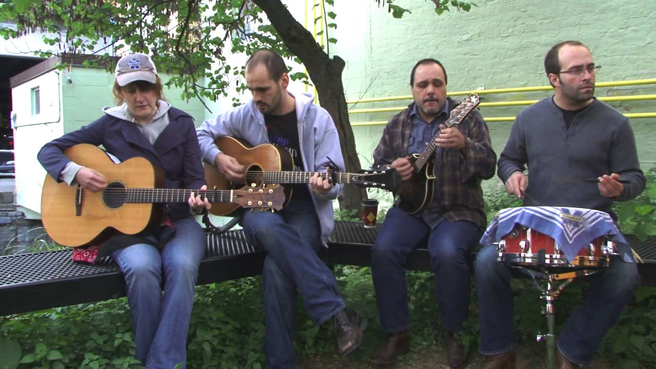 The Honeycutters: 