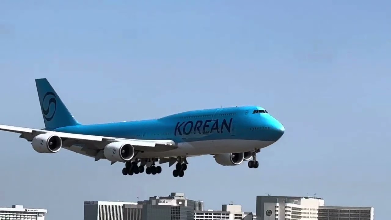 LAX KOREAN AIR 747-8I  new livery favorite place