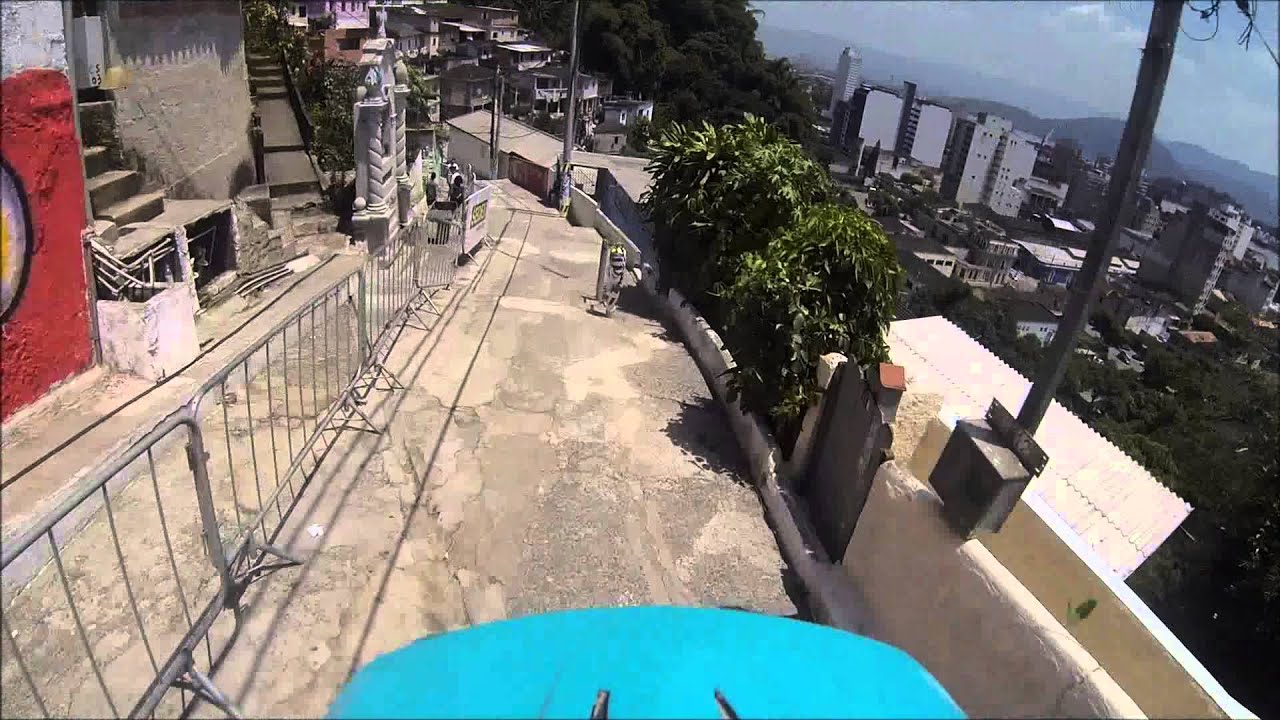 Descida das Escadas de Santos 2013 - Emanuel Pombo