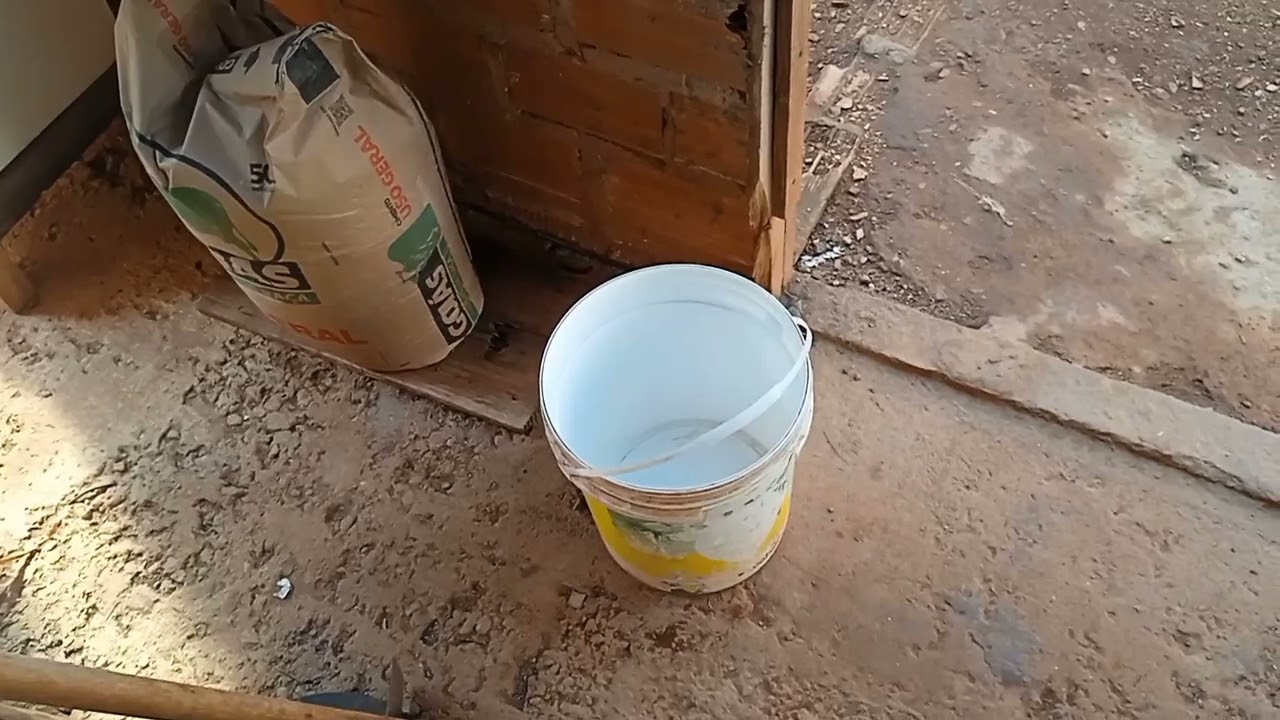 Impermeabilizar laje com cimento e cola funciona?????