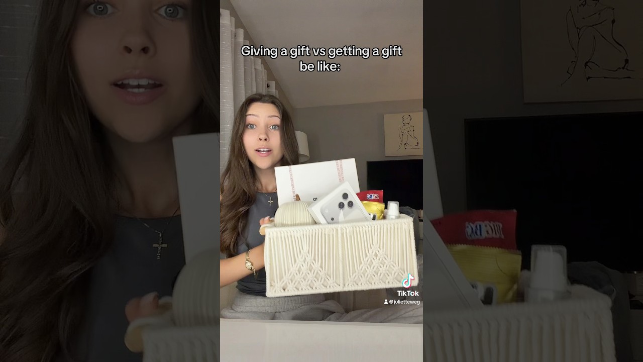 Получать подарок против дарить подарок &ndash; это как