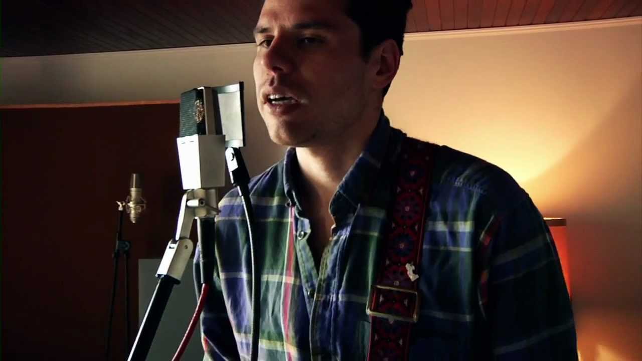 Bahamas - Recording his new album 'Barchords'