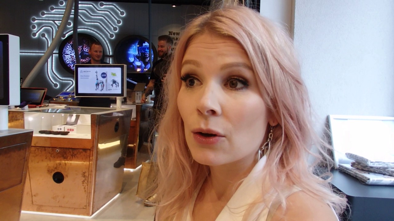 Haastattelussa Pamela Tola @ Kolmistaan-pressi 7.8.2017
