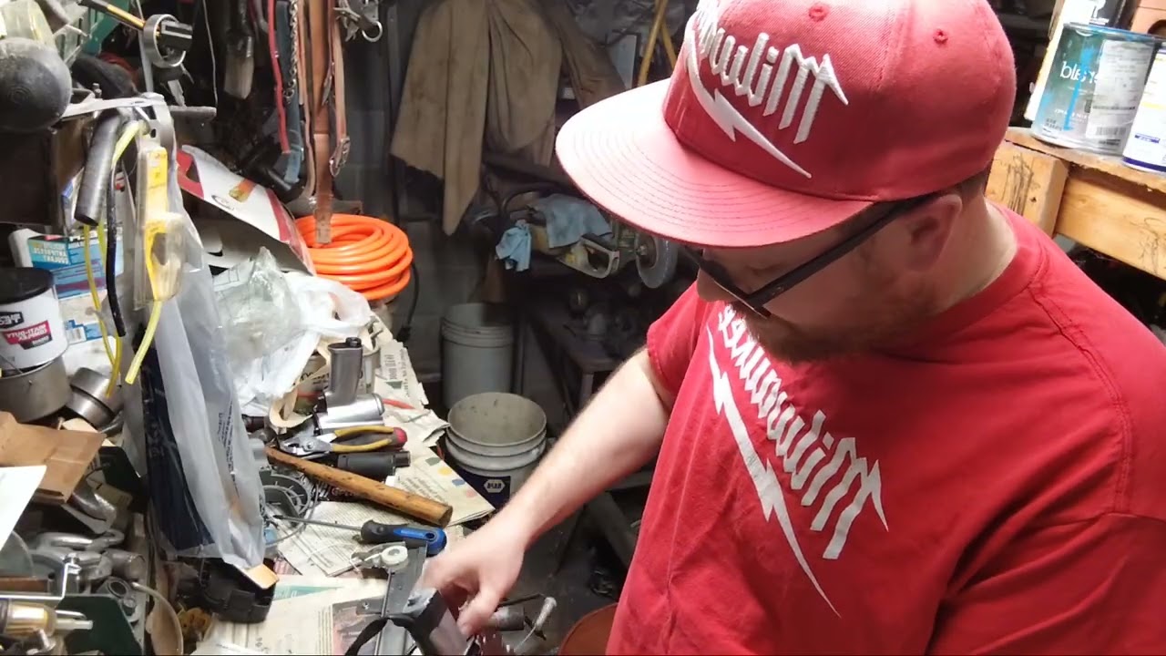 I.had to stop the video when wife came over so made another video helping out scrap parts 