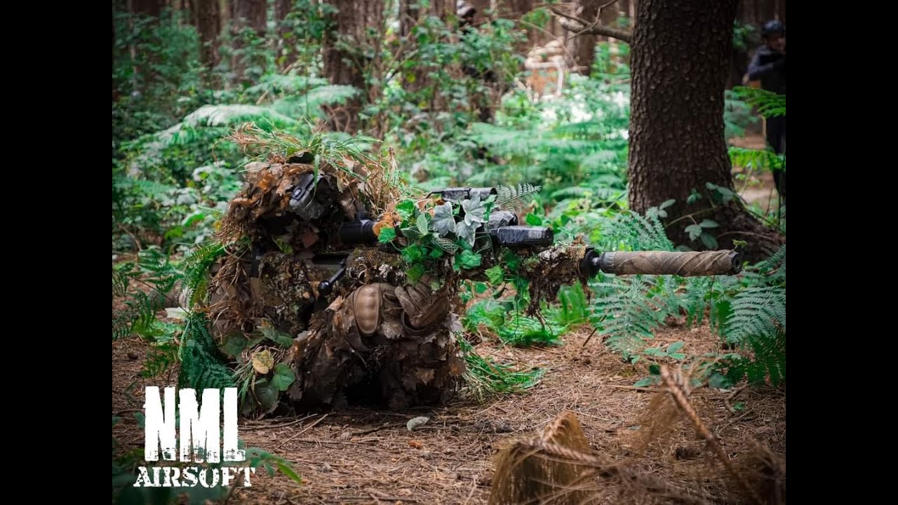 Airsoft ghillie sniper racks up the headshots! - AMS No Mans Land