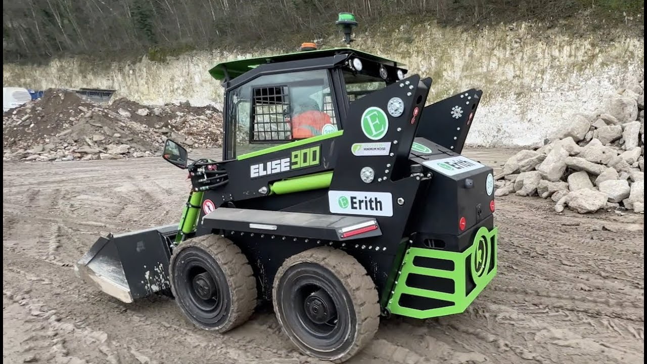 Группа Erith приобретает парк электрических мини-погрузчиков Elise 900 у Kovaco Electric