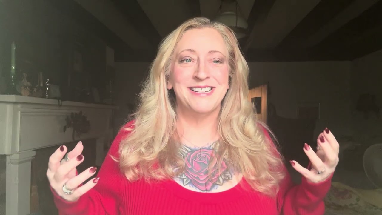 Jesse and Harper: Merry Christmas! Showing off the girls + tattoos + talking about Jesus + Love