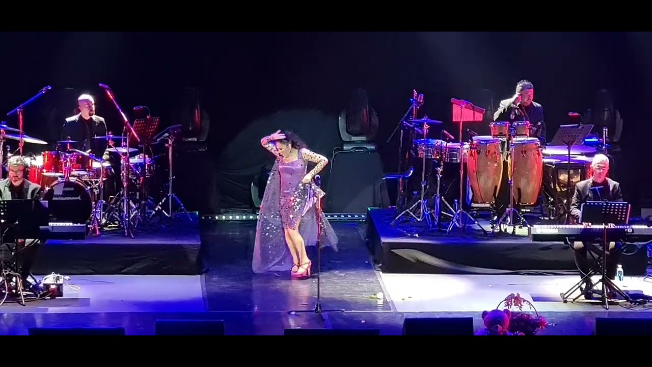 ISABEL PANTOJA/ Por La Señal De La Cruz /Luna Park Buenos Aires, Argentina🇦🇷/24.05.22 #IsabelPantoja