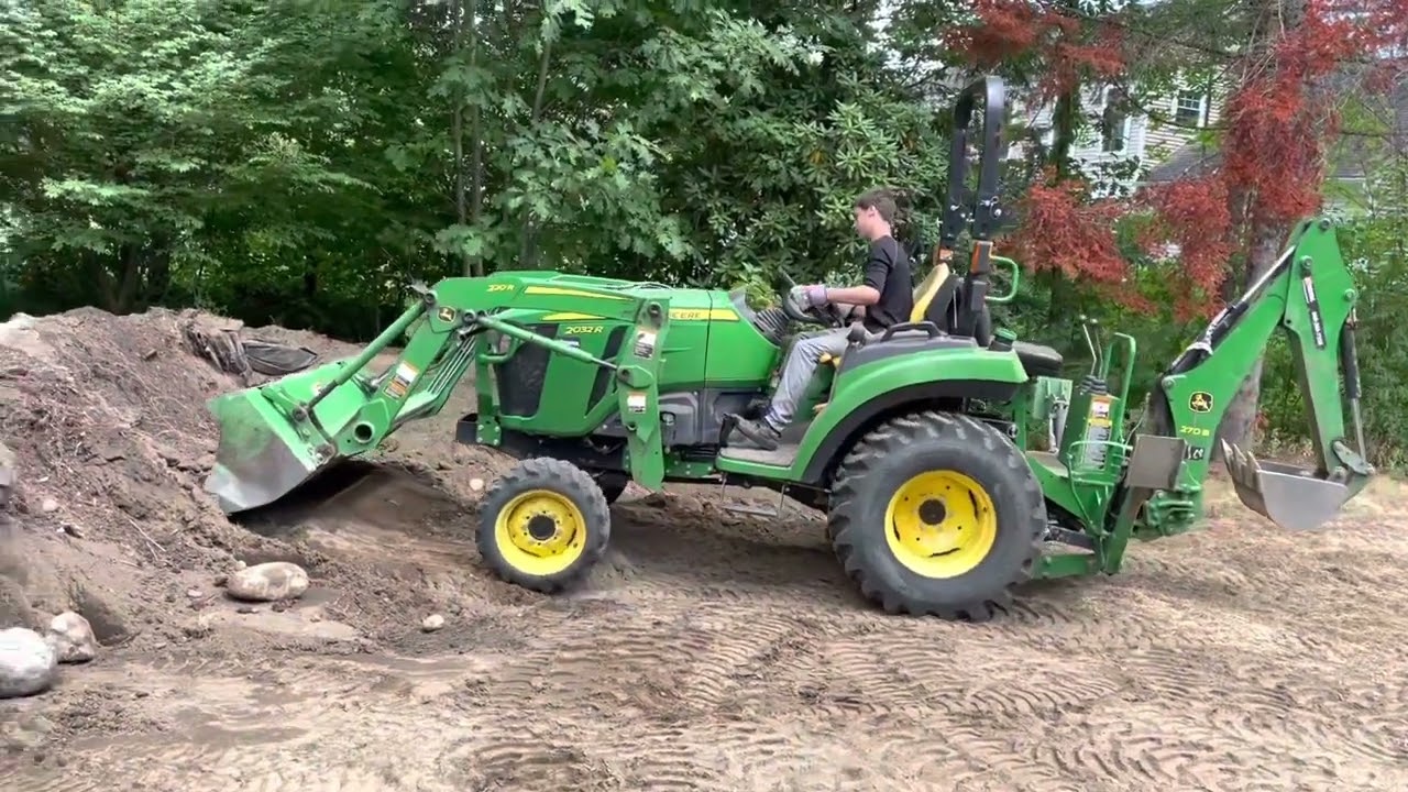 Clearing the front landscaping PART 2: using a John Deere 2032R front end loader backhoe tractor