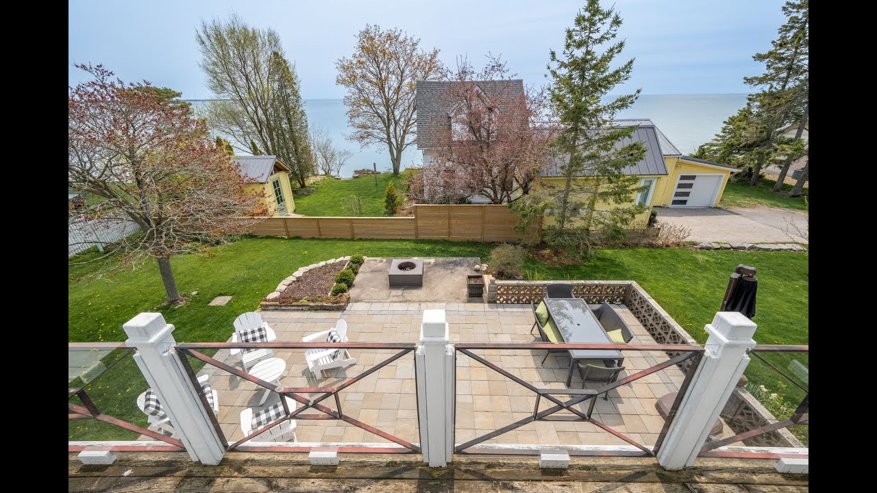 21 MacDonald St, Wellington, Prince Edward County