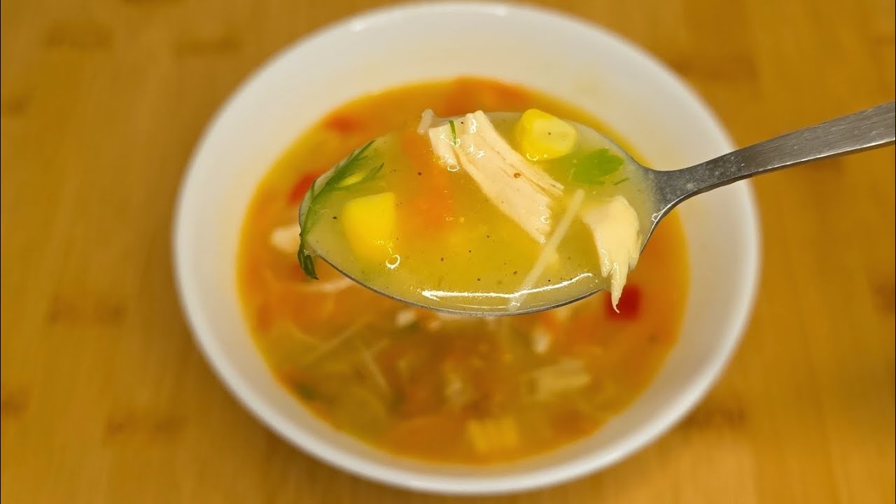 شوربة الدجاج بالجزر والذرة Chicken, carrot, and corn soup✨️🥣