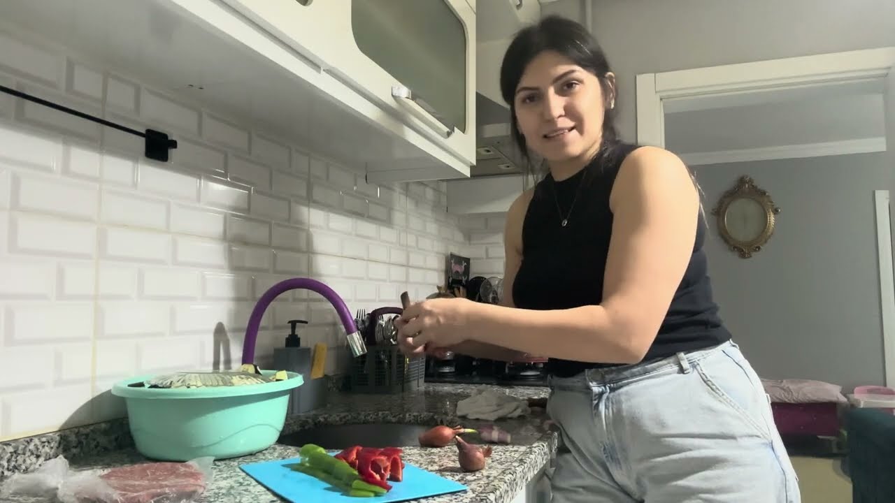 Mutfak Temizliği 🧼 Diçcideyim 🦷 Günün Yemeği Musakka 🍆  Doğum Günü Pastamı Yaptım🎂 vlog 🛎️
