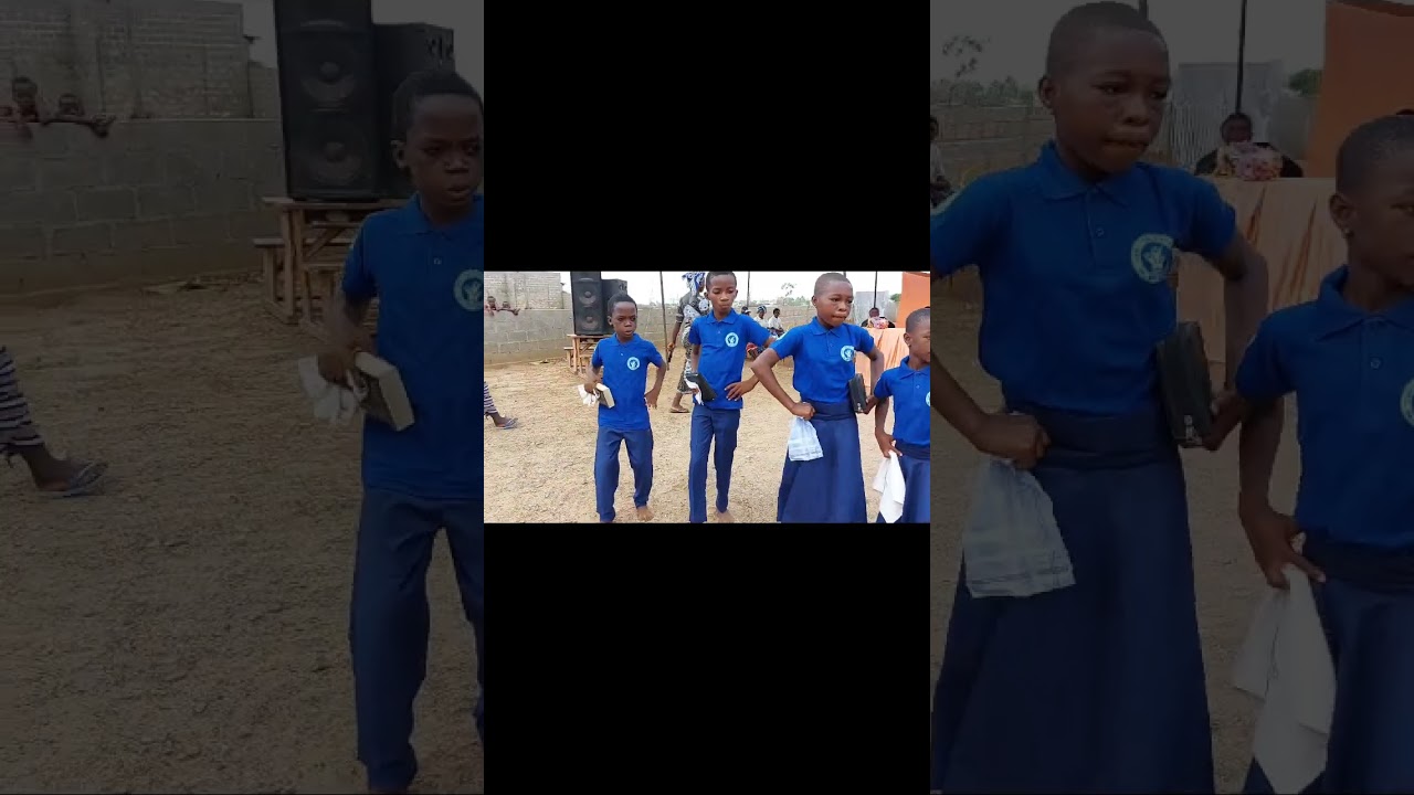 Prestation de danse des enfants du CDEJ Yendoutolde Pentecôte du Togo de Badoré TG0256