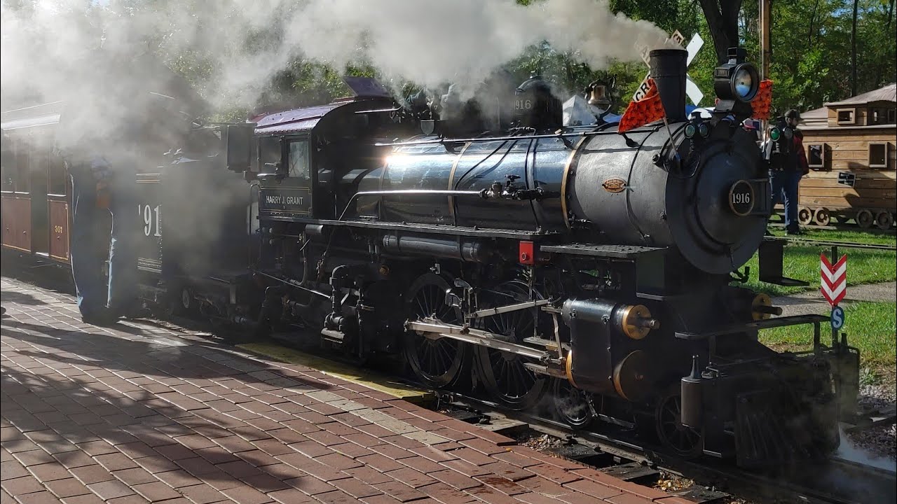 Riverside & Great Northern Railway 2023 Pumpkin Trains | Zoo 1916! | October 7, 2023