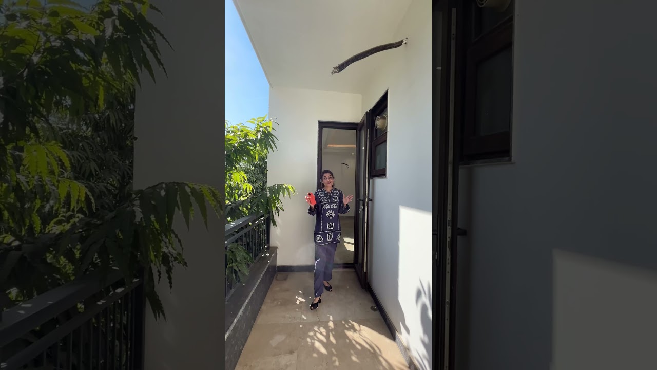 Vasant Kunj की शानदार Society में 4 BHK Flat #realestate #sastaghar