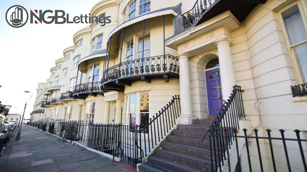 Regency Square | Spacious Bedsit | Fully Furnished