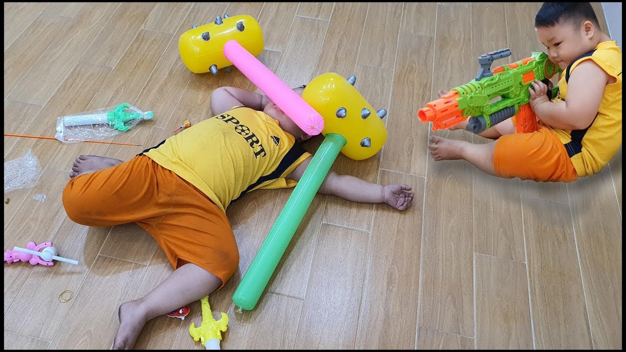 Trò Chơi Bé Pin Bất Ngờ ❤ ChiChi ToysReview TV ❤ Đồ Chơi Trẻ Em Baby Doli Fun Song Bài Hát Vần Thơ