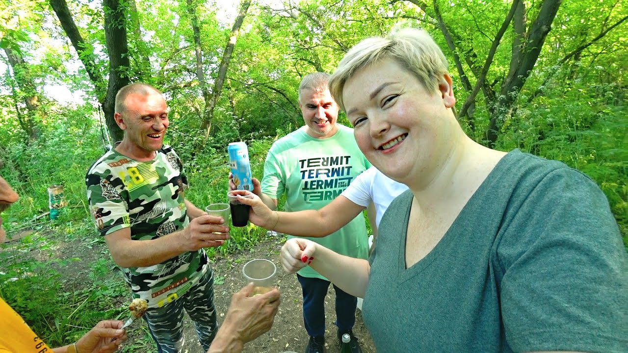 Мукбанг Пошла ЖАРА! БАХНУЛИ за ДР Вована и ПОНЕСЛОСЬ!) ДИЕТА ПОБОКУ, ОБЖИРАЕМСЯ шашлыком на природе