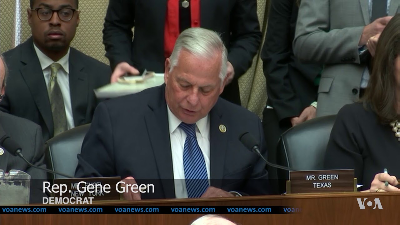 Congress Discusses New Ways to Regulate Facebook