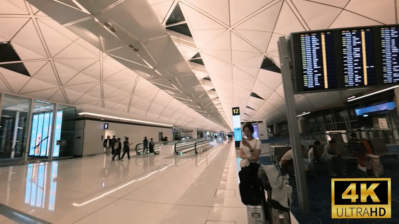 Hong Kong Airport Early Morning Walk 🇭🇰 4:39 AM Quiet Terminal (4K)