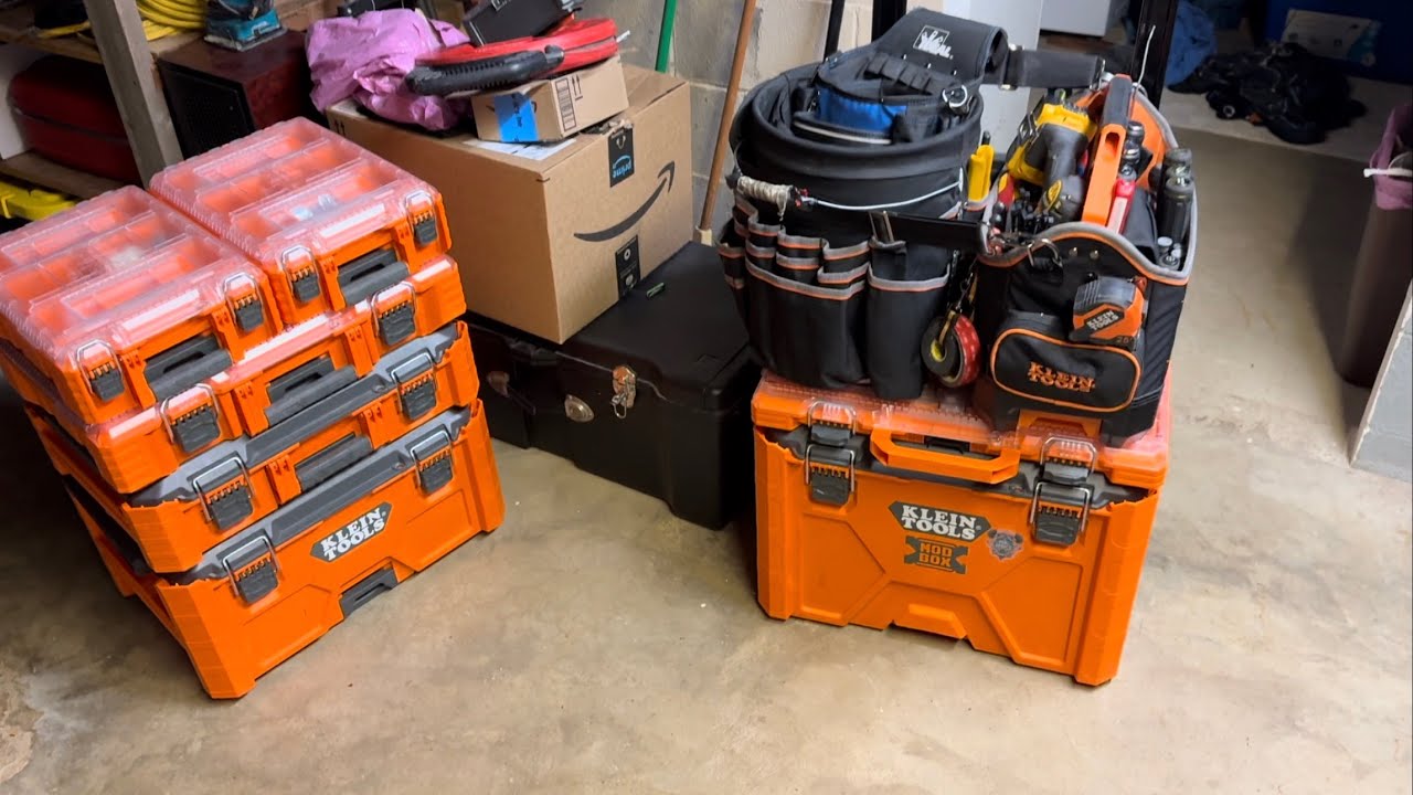 Low Voltage Technician Tool Loadout.