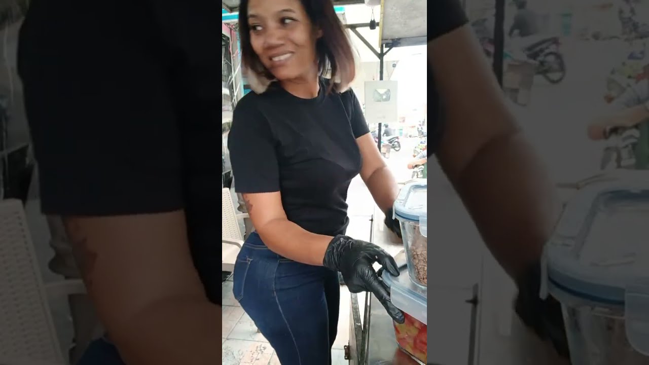 D Lucy Empanadas está en vivo