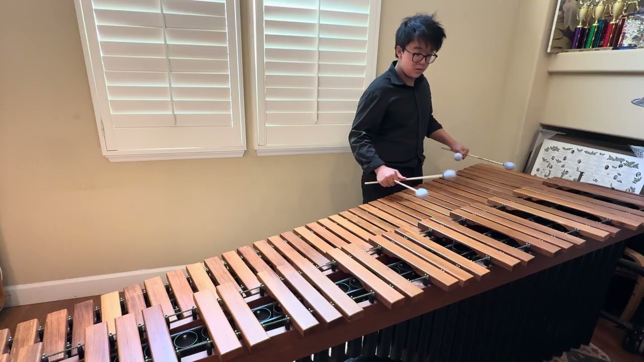 Joshua Hsieh / Marimba solo : Bach Cello Suite no.3 Prelude 