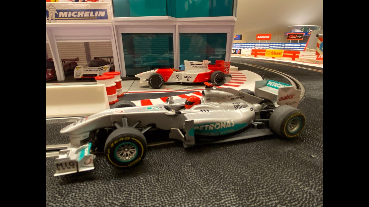 M.Schumacher F1 Slotcar from Scalextric track test in Ninco racetrack with 9,7 volt