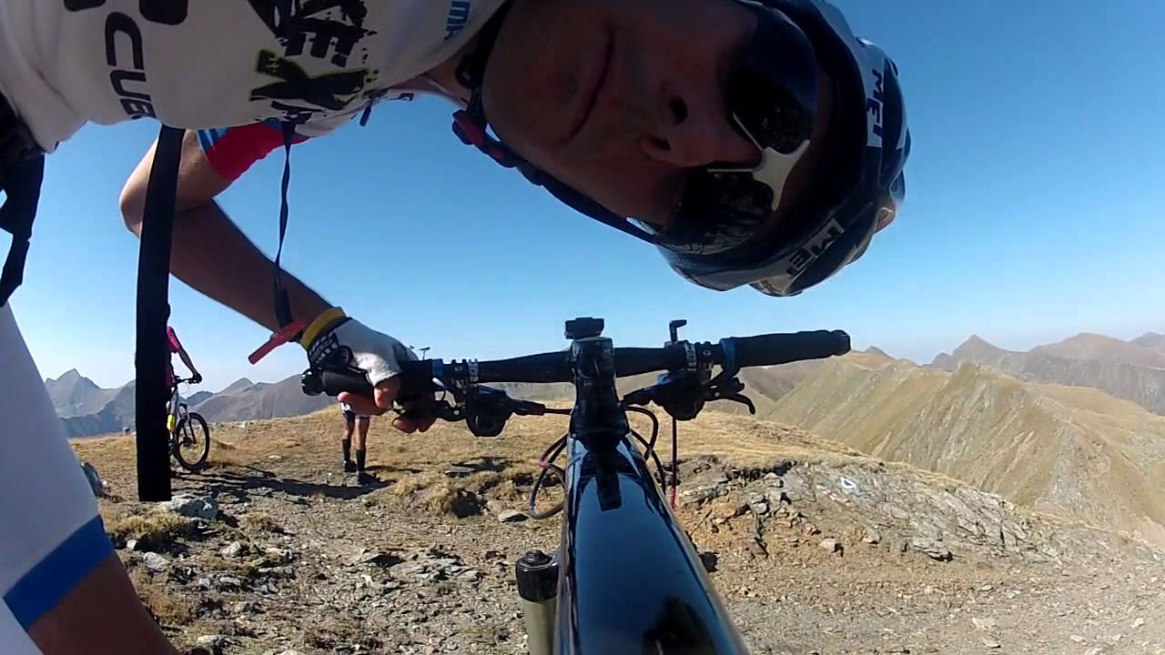 Vf. Moldoveanu cu bicicletele intr-o singura zi