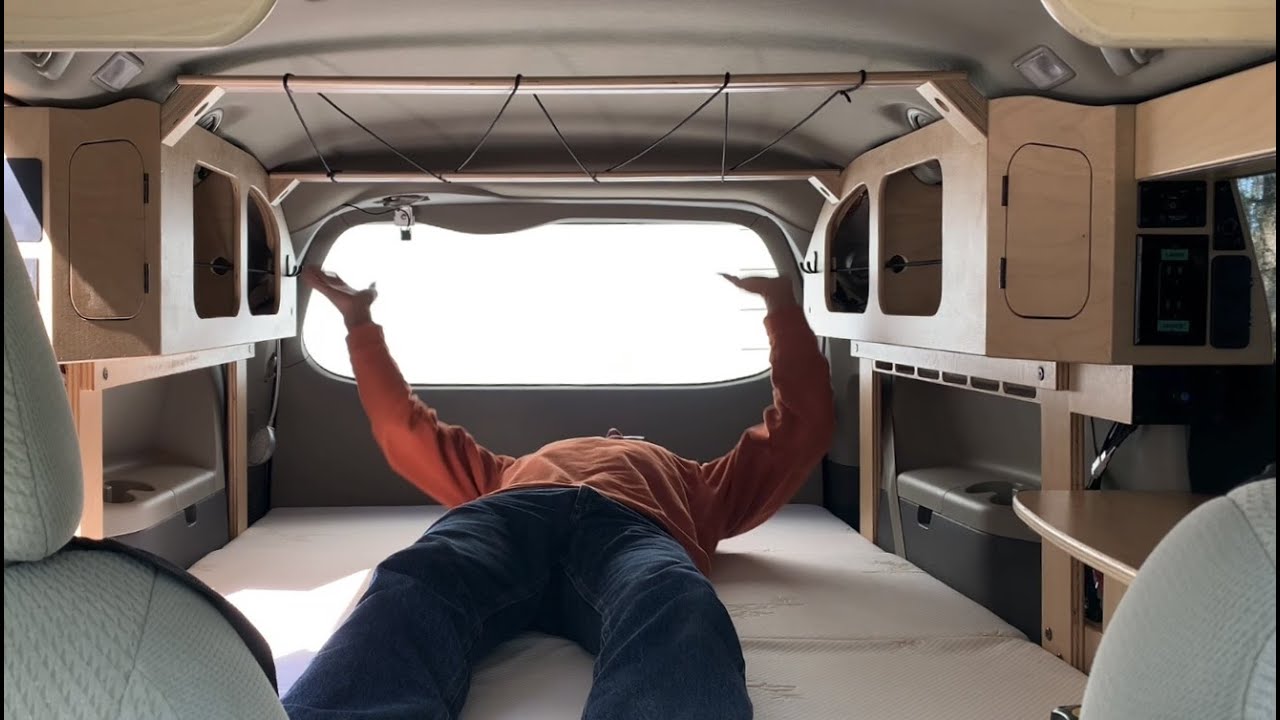 Больше места для головы в Sienna MiniCamperVan