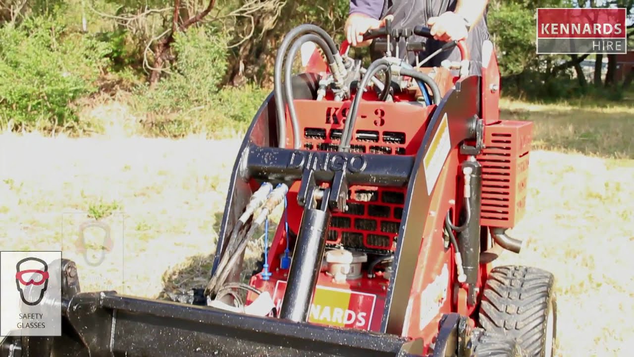 Mini Loader - 4-in-1 Bucket Operation