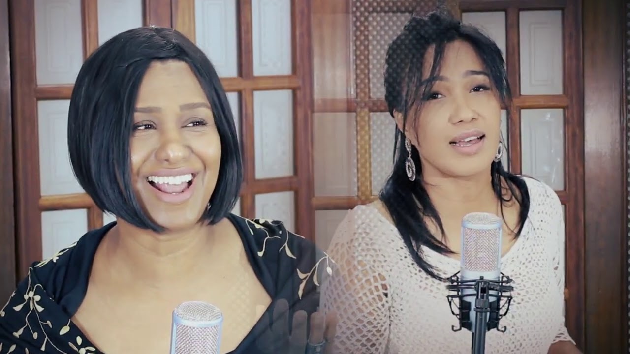 Manto Estrelado - Irmãs Barbosa (Edna e Dinah) e Orlando Baron