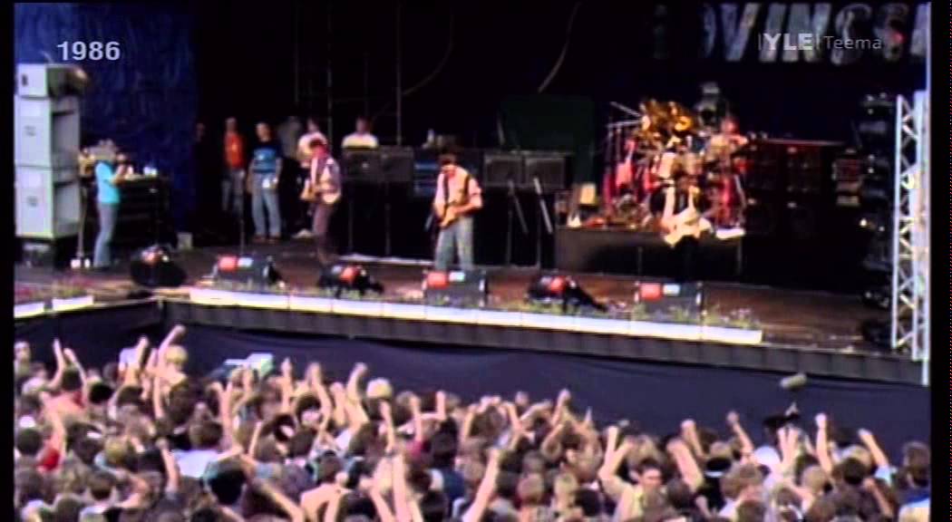 Big Country - 'Look Away' / 'In A Big Country' - live Finland 1986