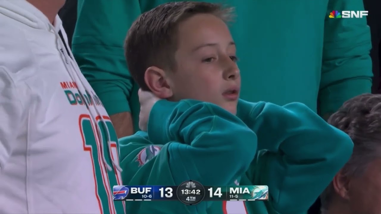 Deonte Harty with a crazy 95 yard punt return TD and Damar Hamlin was hyped vs Dolphins