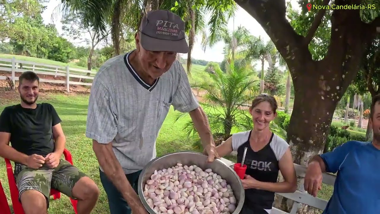 Belas histórias! Muitas entrevistas e imagens nesse roteiro.