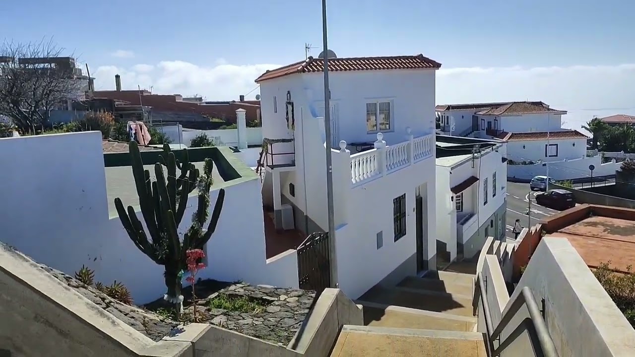 La Palma bus trip around the island Canaries
