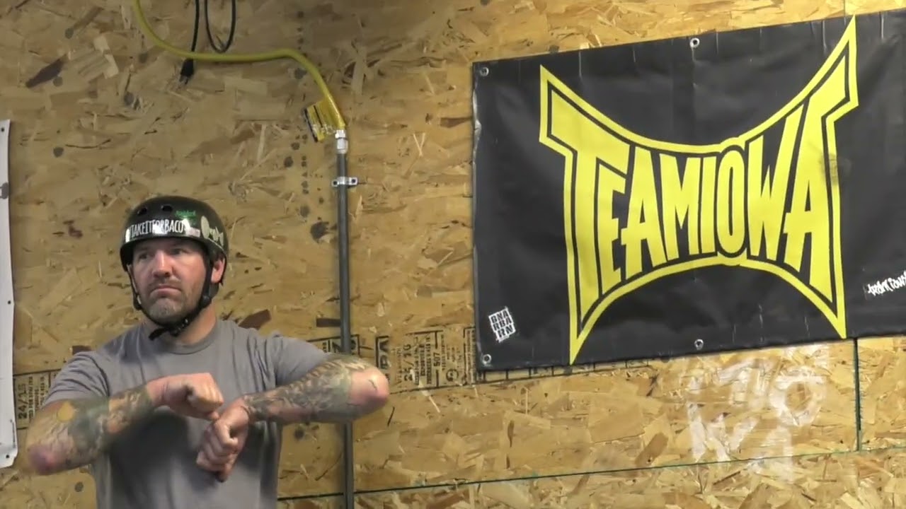 TeamIowa at the GnarBarn BARNBRAWL #bmx