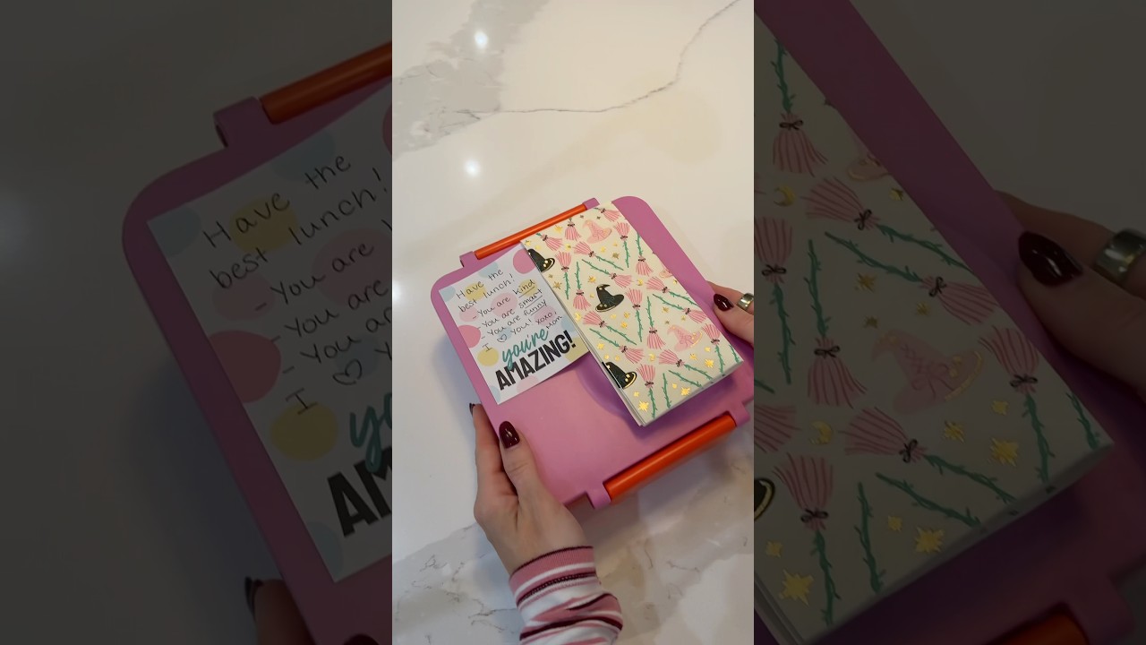 pack my daughters lunch for school 💓📚✏️🫐 #asmr #lunchbox #lunchideas #aesthetic #organizedhome