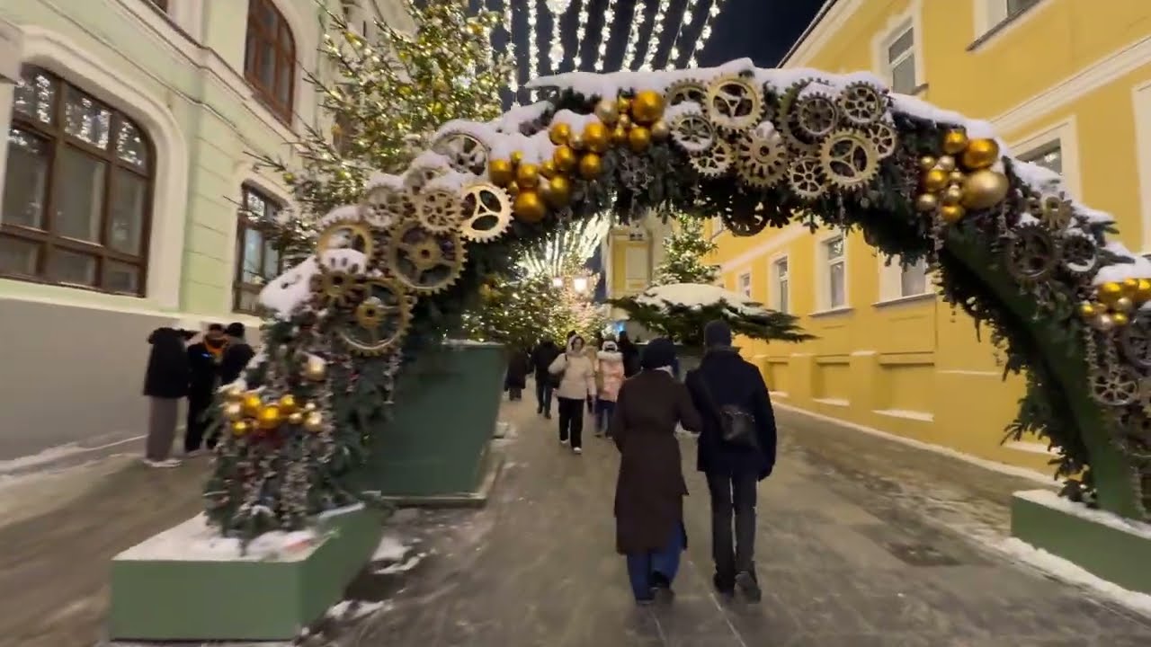 #Россия 🇷🇺 #Москва улица Кузнецкий Мост | Камергерский переулок | ночной новогодний свет Москвы.