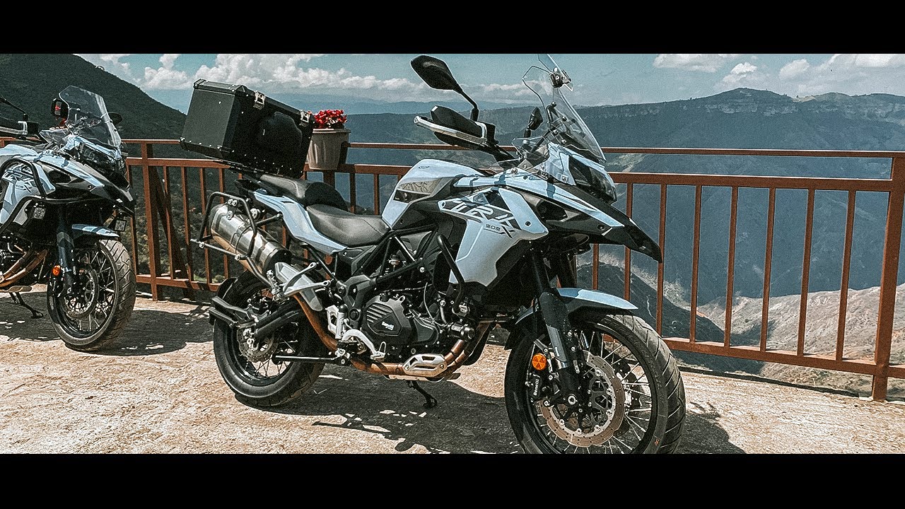 ¿VALE la PENA COMPRAR una BENELLI TRK 502? / ¡¡MOTO CON 11 MIL KILOMETROS!!