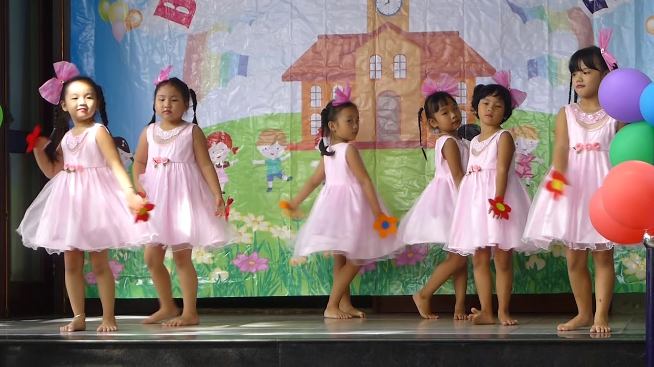 Múa HOA TRƯỜNG EM trường mầm non Hoa Hồng Đỏ
