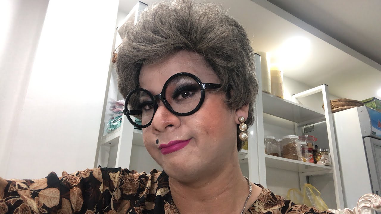 D&igrave; 2 Live trym  - V&ocirc; t&aacute;m b&agrave; con ơi.. sẽ kể về thầy ch&ugrave;a - D&igrave; 2 Vlog