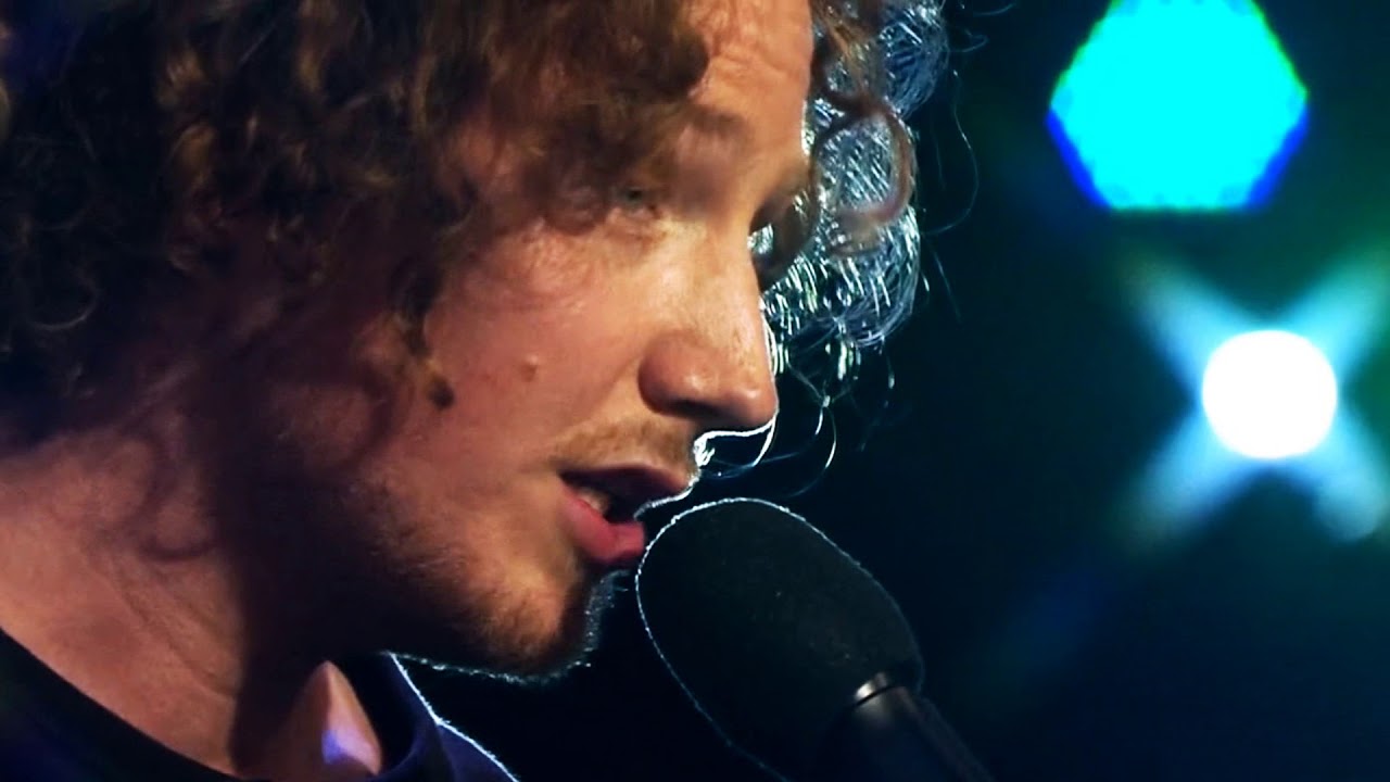 You Let Me Walk Alone ~ Michael Schulte ~ ESC 2018 ~ Live Solo Unplugged