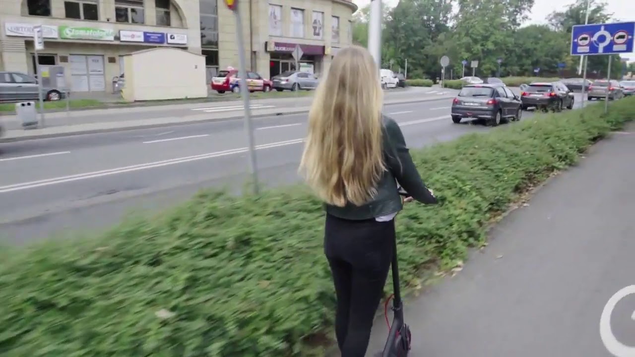 Hulajnogi elektryczne XIAOMI M365 PRO dostępne w wypożyczalni na Tarnowskich G&oacute;rach HulajnogiTG.pl !