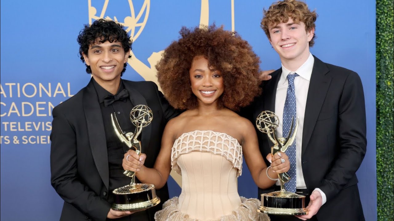 Percy Jackson actors presenting the awards at Children's and Family Emmys ✨ 