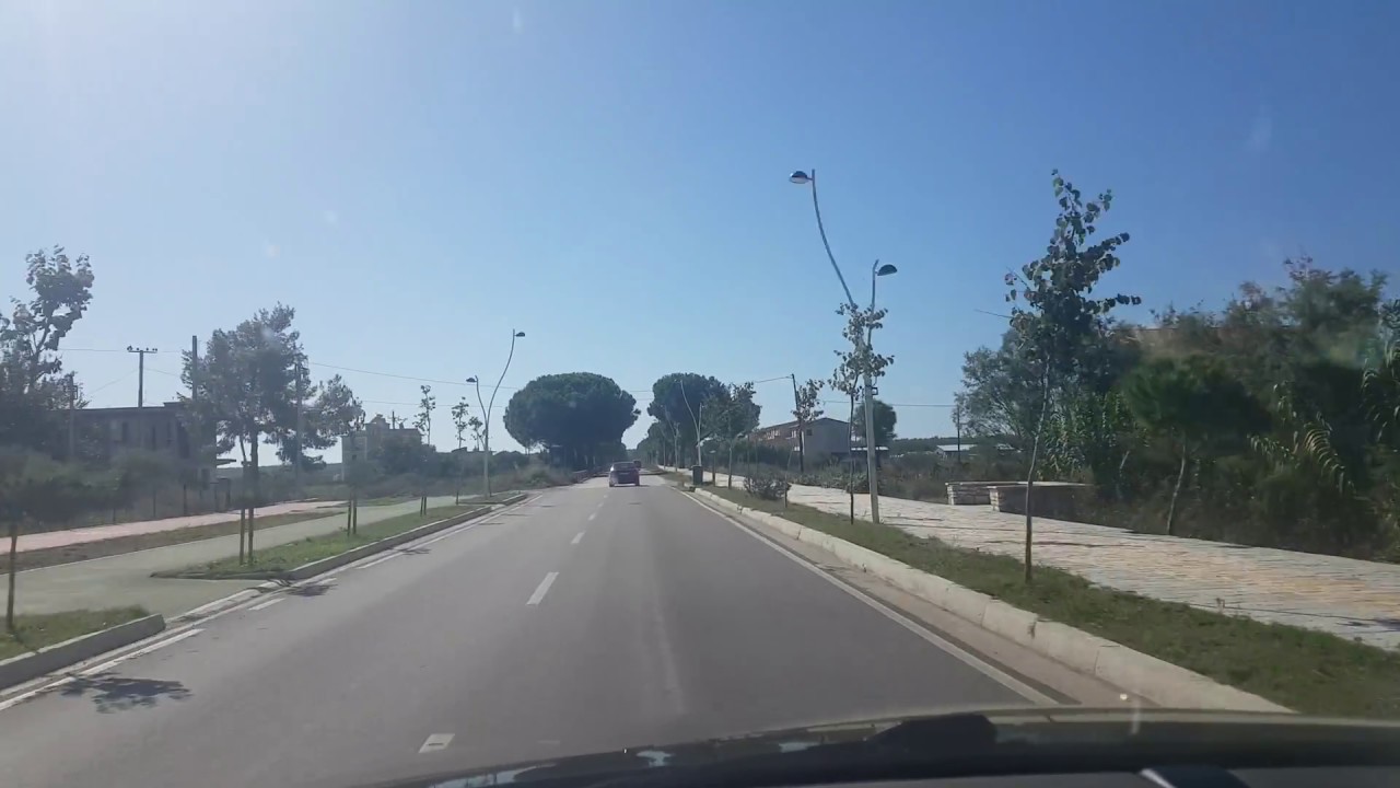 Rruges per ne plazh Divjake Mos e humbisni